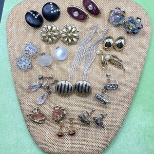 Vintage Clip On Earrings Bundle Rhinestones AB Screw On Gold & Silver Tone Lot